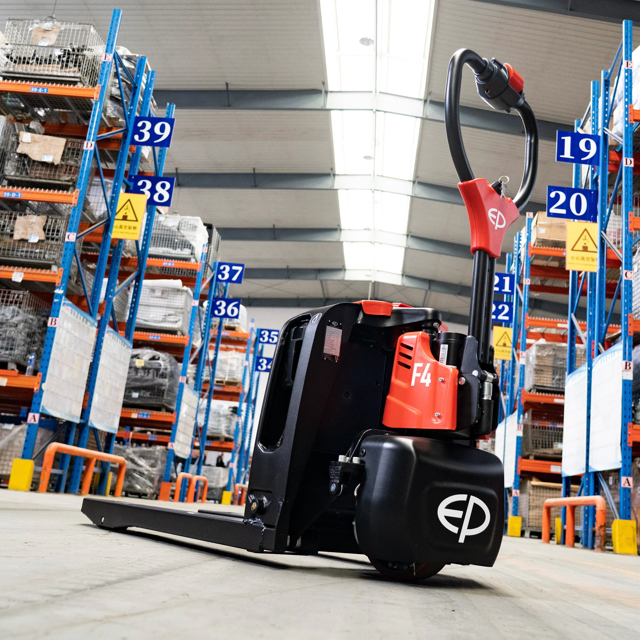 EP F4 1.5 Ton Lityum Akülü Transpalet gorsel 4