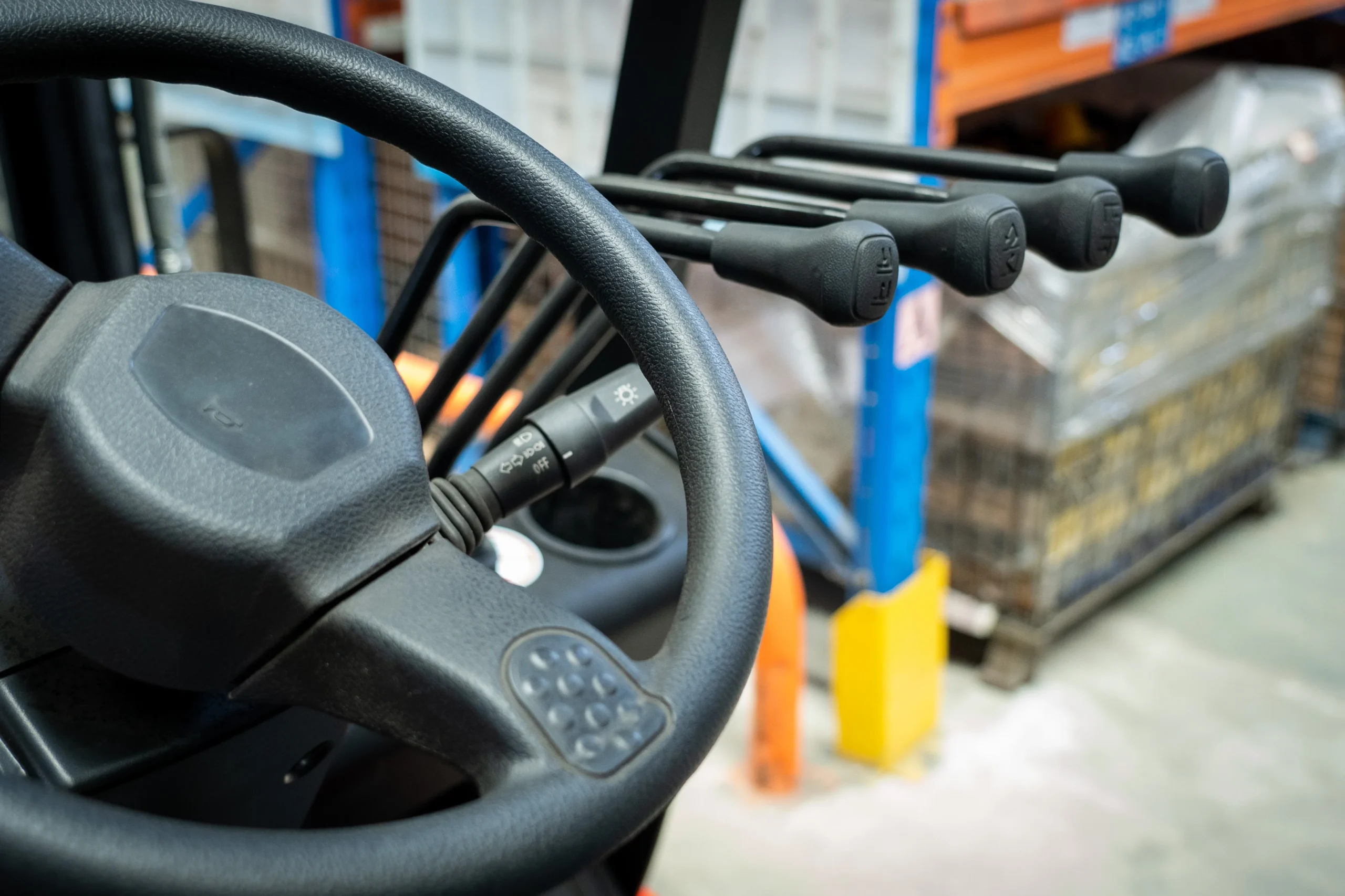 EP EFL201 2 Ton Elektrikli Forklift gorsel 2