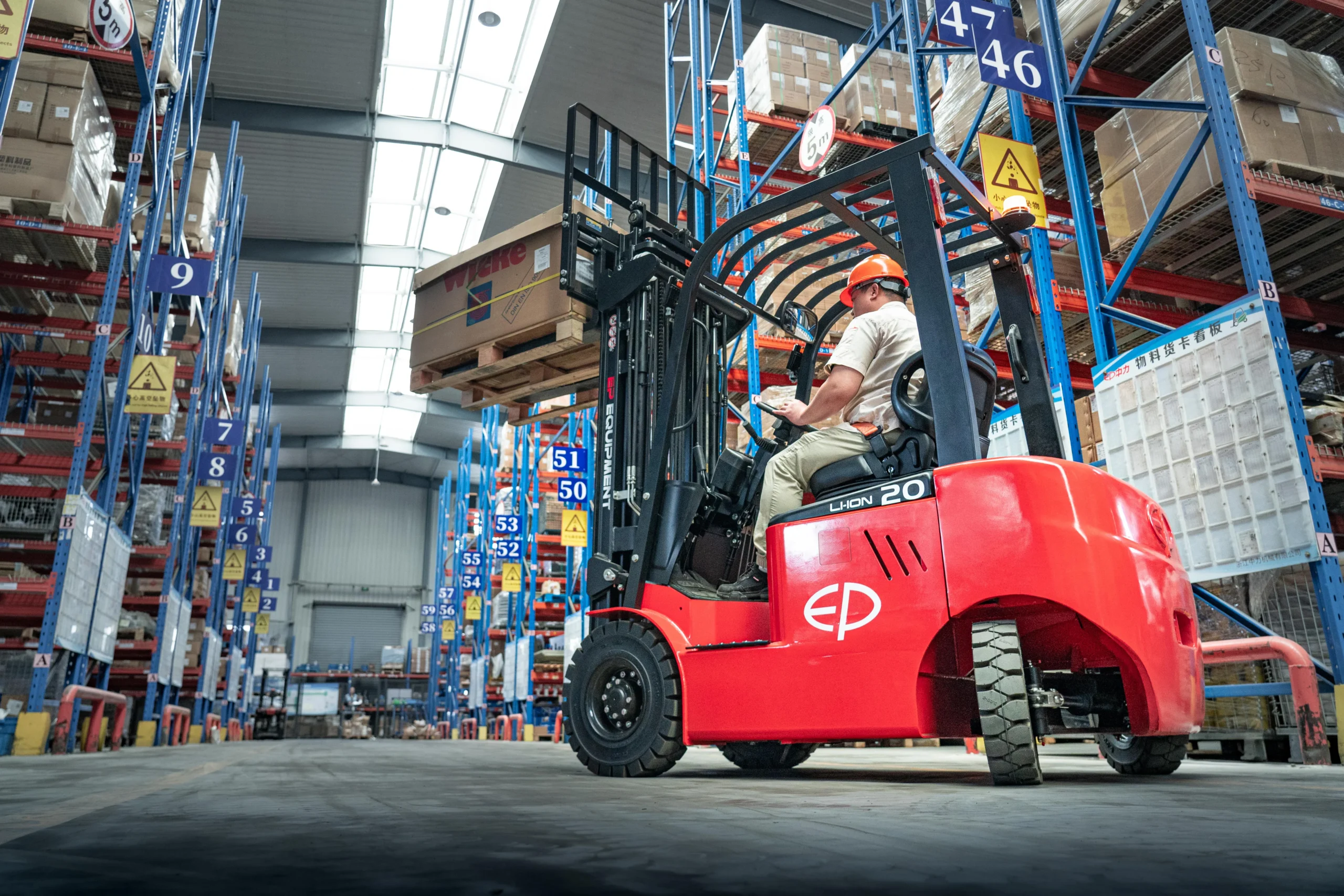 EP EFL201 2 Ton Elektrikli Forklift gorsel 4