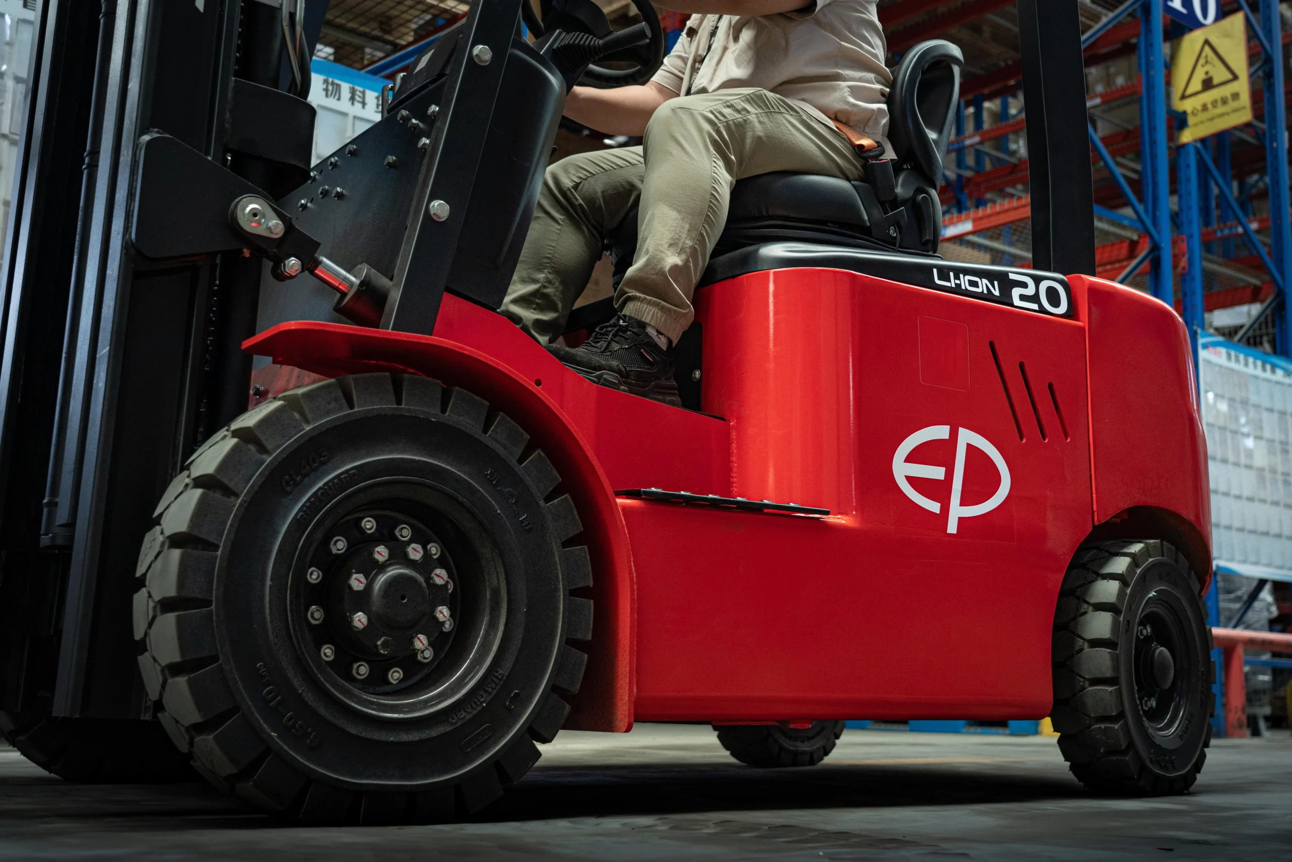 EP EFL201 2 Ton Elektrikli Forklift gorsel 3