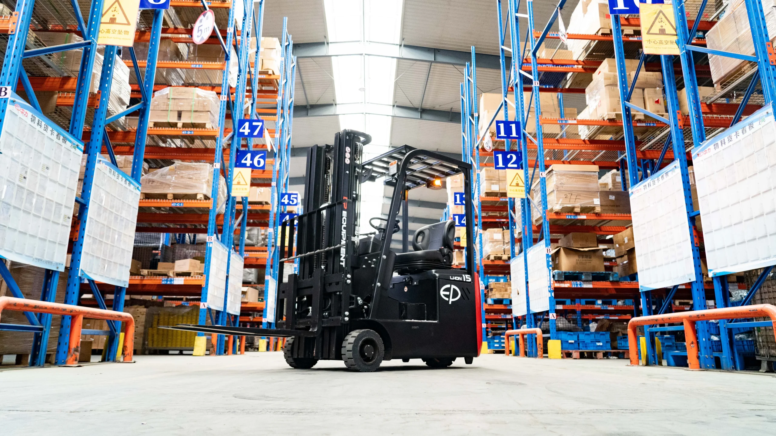 EP EFS151 1.5 Ton Elektrikli Forklift gorsel 9