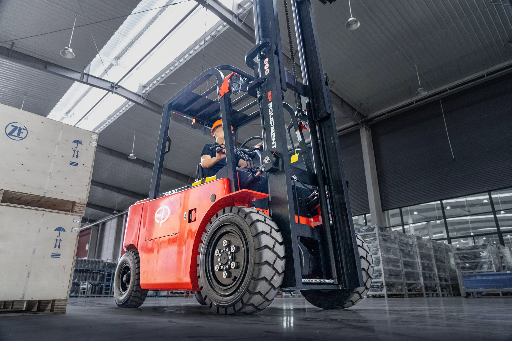 EP EFX4-301 3 Ton Elektrikli Forklift gorsel 9