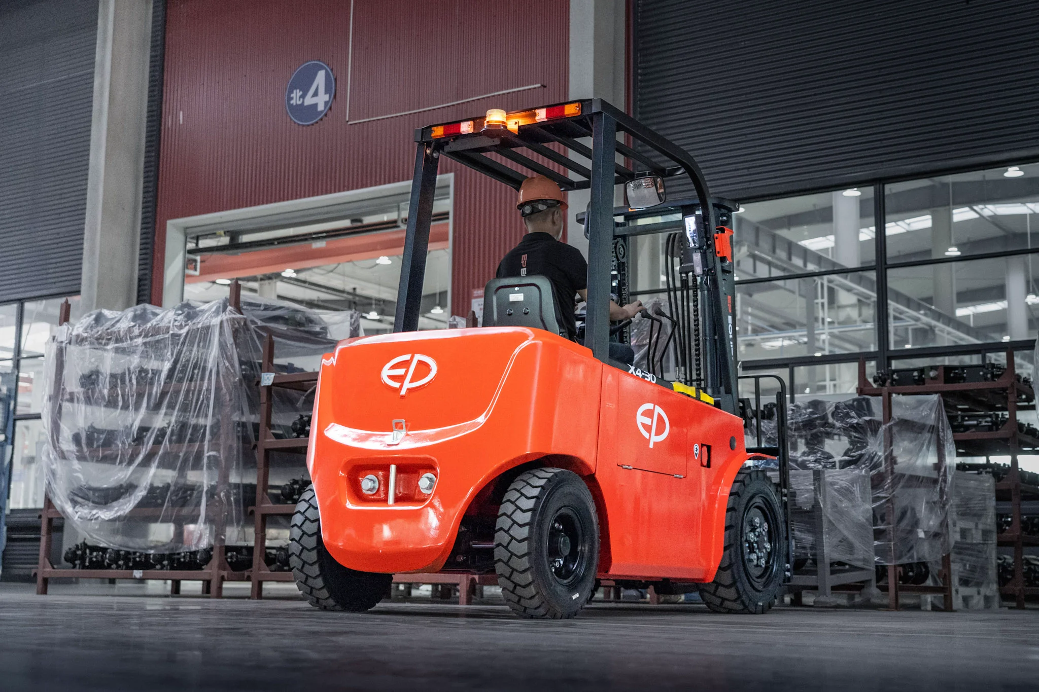EP EFX4-301 3 Ton Elektrikli Forklift gorsel 8