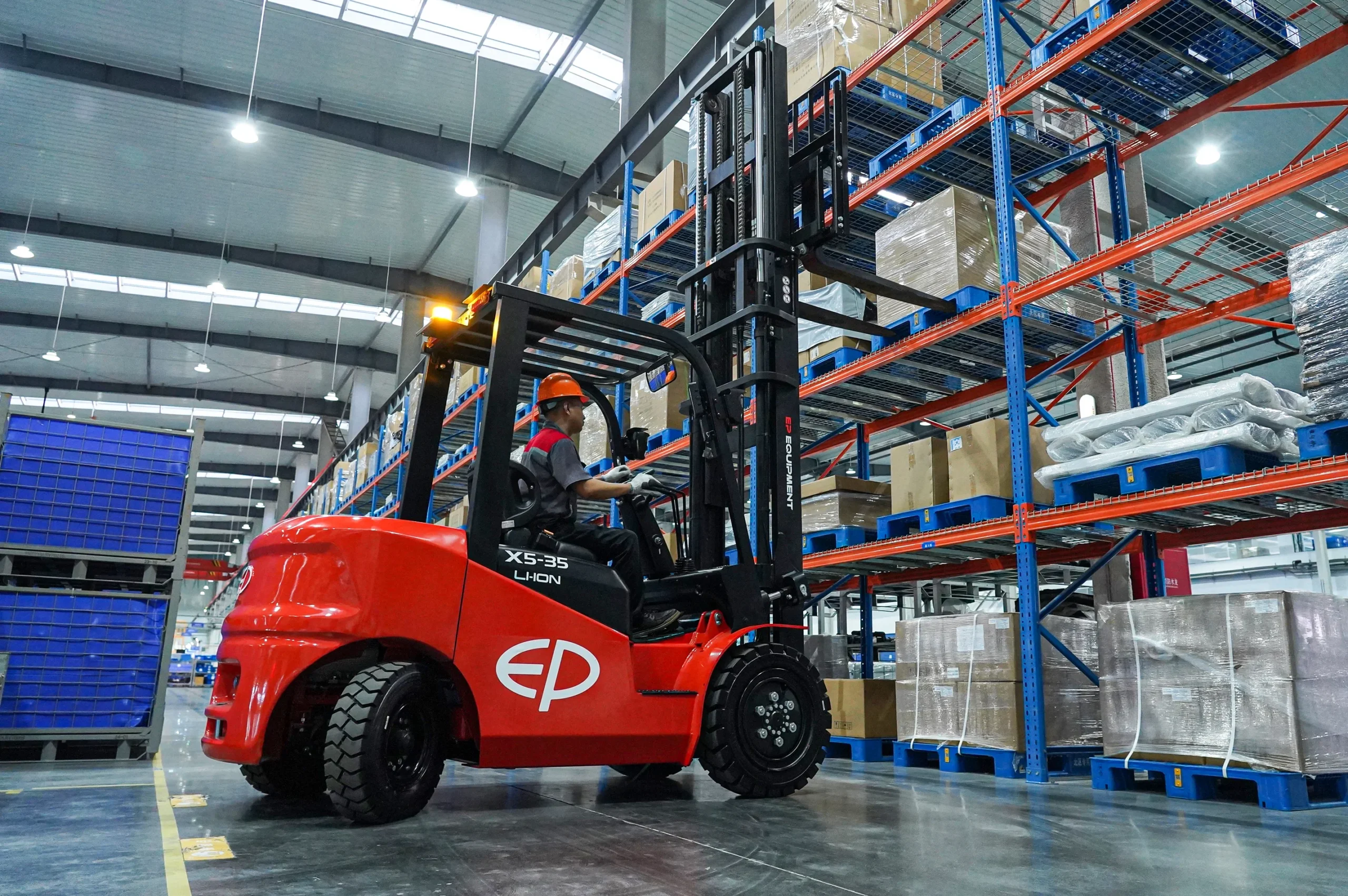 EP EFX5-301 3 Ton Elektrikli Forklift gorsel 3